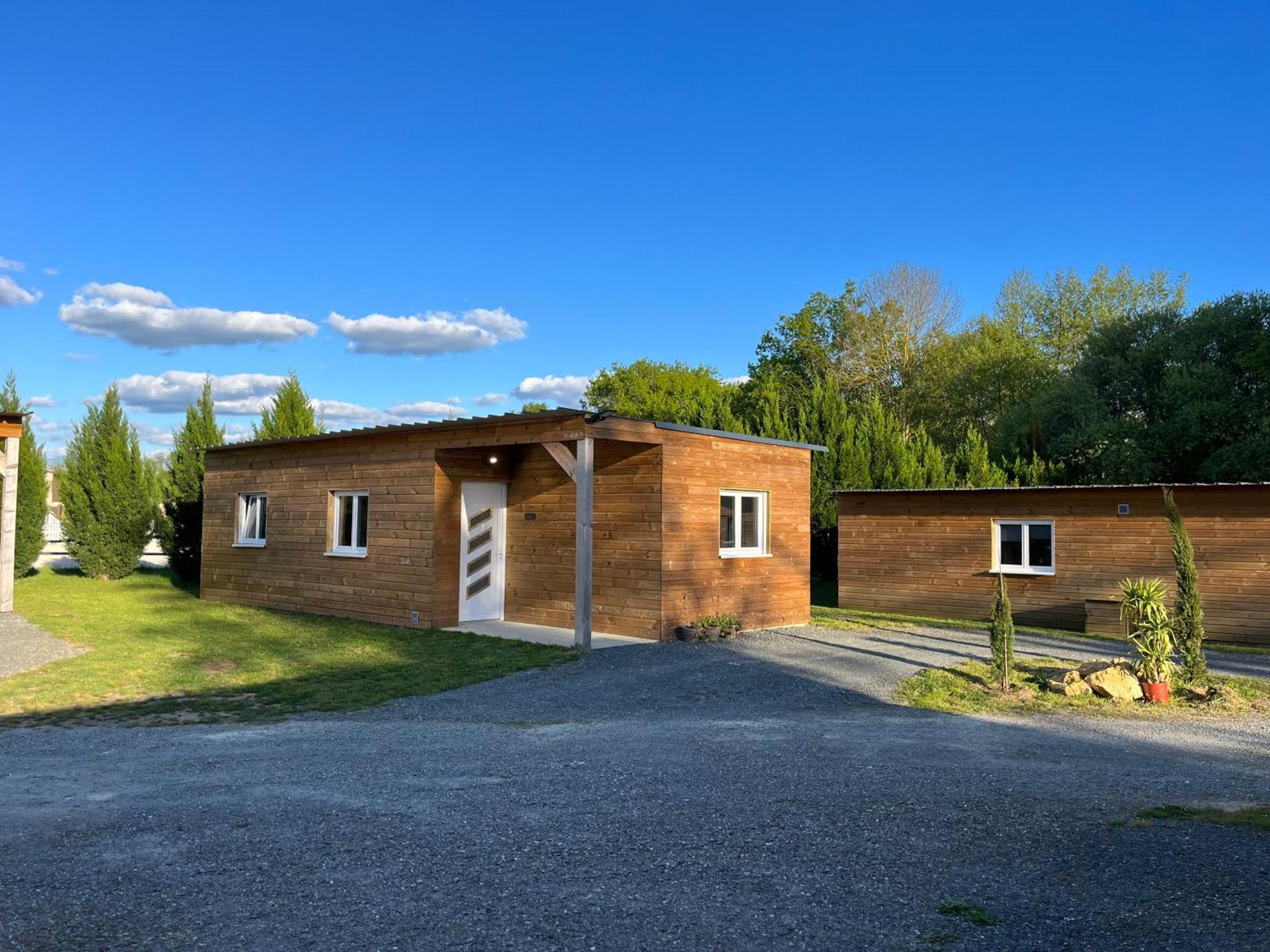 Les Chalets Du Mancel : Chalet Lulu - Bouleries Jump - 24H Du Mans Yvre-l'Eveque Ngoại thất bức ảnh