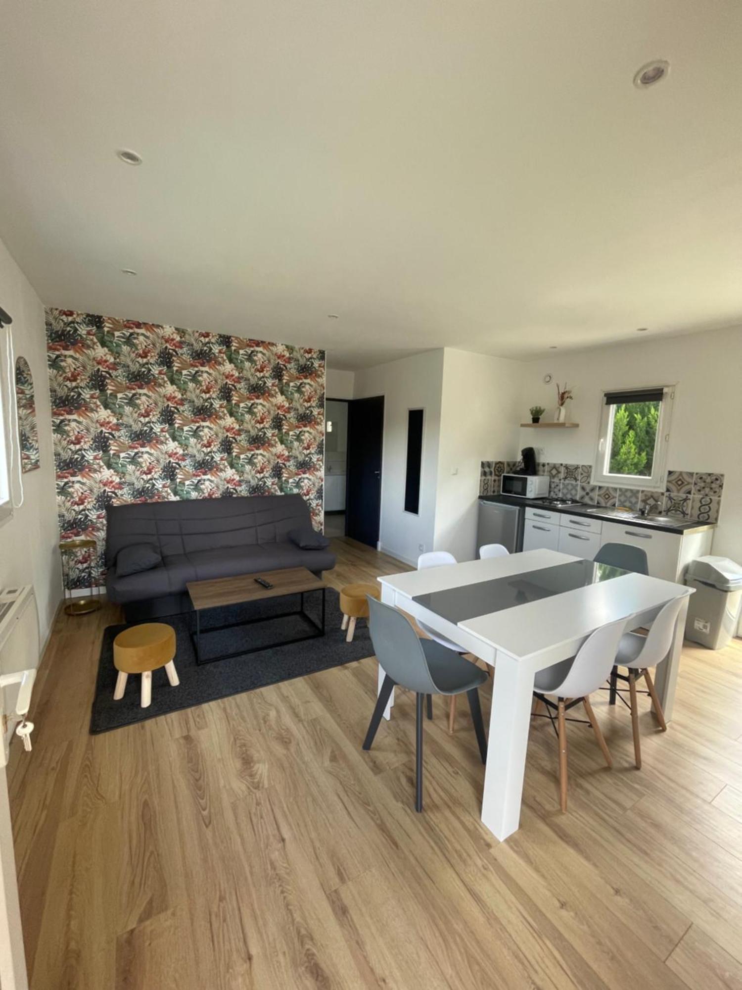 Les Chalets Du Mancel : Chalet Lulu - Bouleries Jump - 24H Du Mans Yvre-l'Eveque Ngoại thất bức ảnh